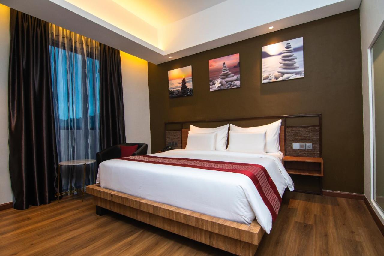 Parkside Gayo Petro Hotel Takengon Extérieur photo