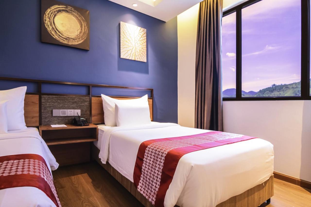 Parkside Gayo Petro Hotel Takengon Extérieur photo